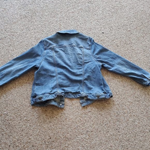 Jean Jacket - Picture 2 of 3